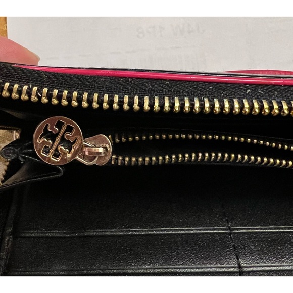 Tory Burch long wallet - Picture 5 of 8